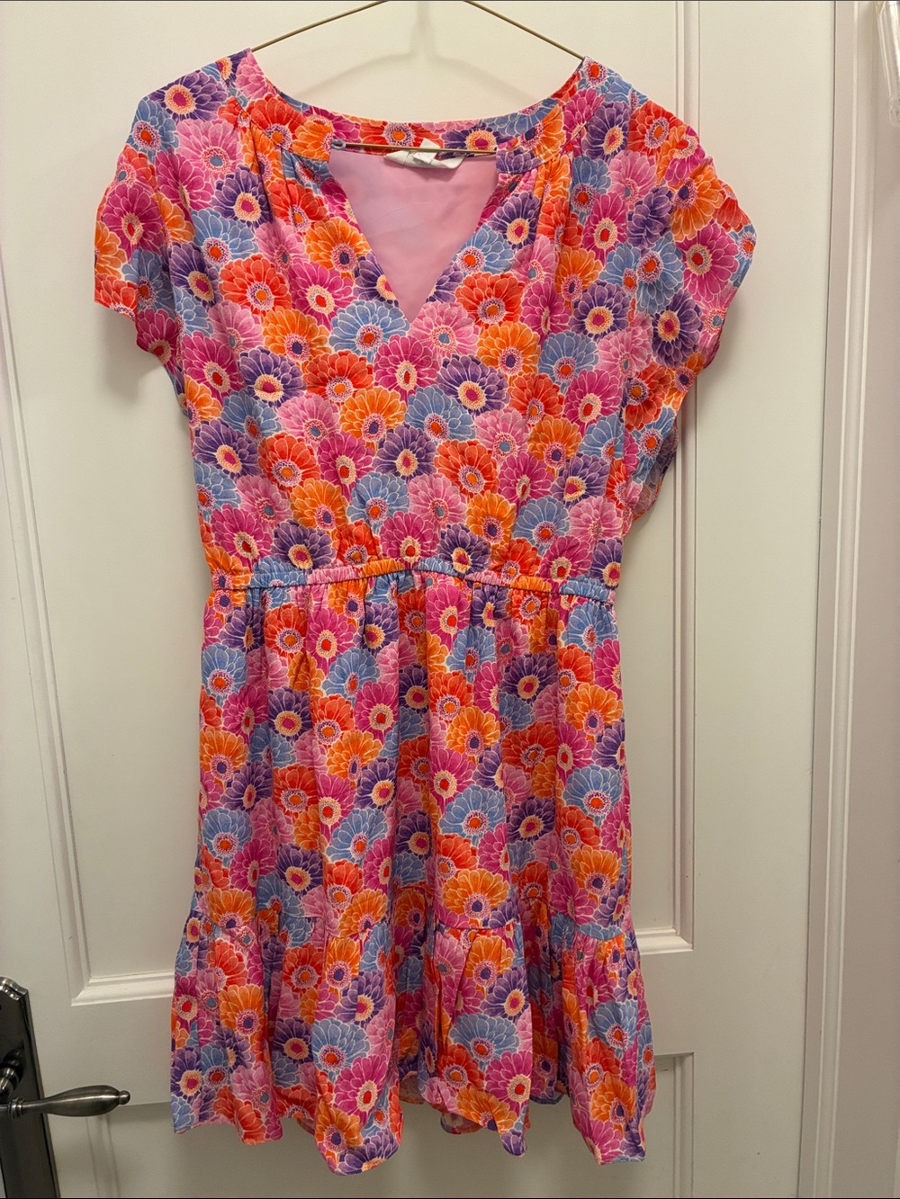3rd + Fourth Red & Blue Floral Smocked Waist Tiered Mini Dress ⭐️